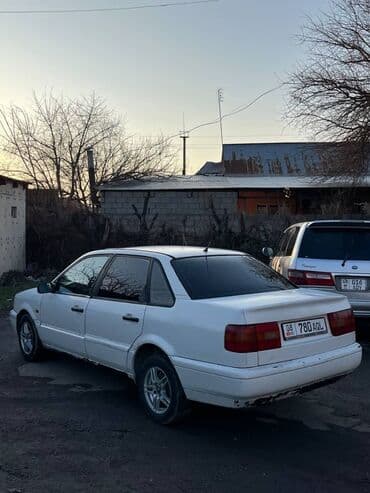 марок бус: Volkswagen Passat: 1994 г., 1.8 л, Механика, Бензиновая, Седан — 5