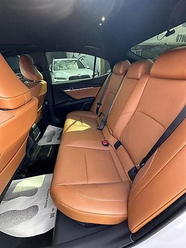 панель камри 30: Toyota Camry: 2024 г., Гибрид, Седан — 10