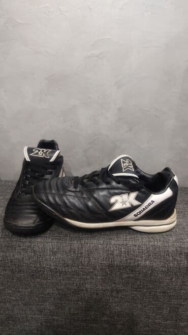 поставка для обуви: Ковер Б/у — 8