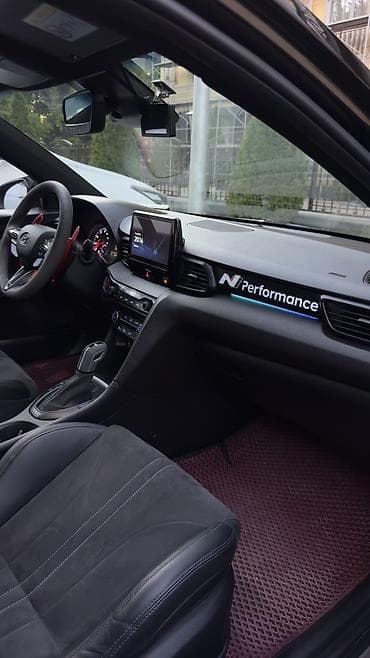 Продажа авто: Hyundai Veloster: 2021 г., 2 л, Робот, Бензин, Хэтчбэк — 10