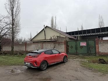 Продажа магазинов: Продаю два дома остальное все по телефону Описание: - Просторная — 1