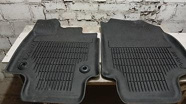 келет: Өзүнүкү Резина Төшөмөлдөр Салон үчүн Toyota, түсү - Кара, Колдонулган, Өзү алып кетүү — 1