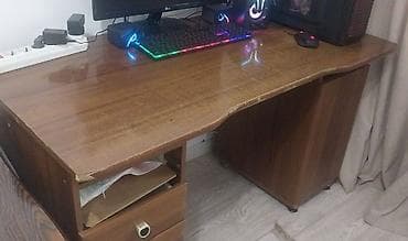 стол компьютер: Компьютерный стол, С полками — 2