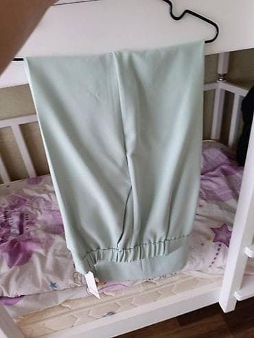 Блузкалар: Юбка, Юбканын модели: Түз, Миди, Белден — 2