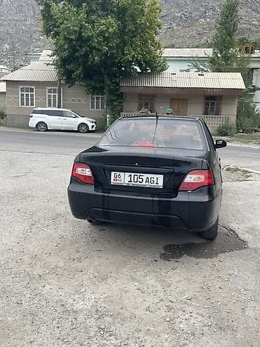 Daewoo Nexia: 2010 г., Механика, Бензин, Седан — 4