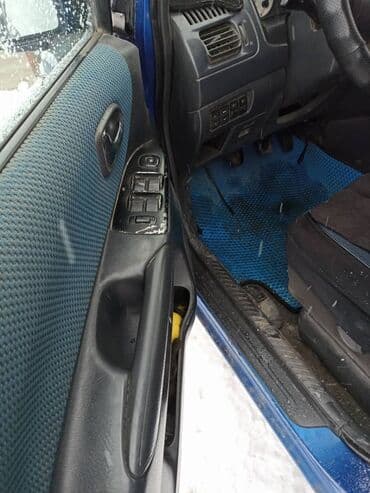 мотоциклы и мопеды: Mazda PREMACY: 2004 г., 1.8 л, Механика, Бензиновая, Универсал — 5