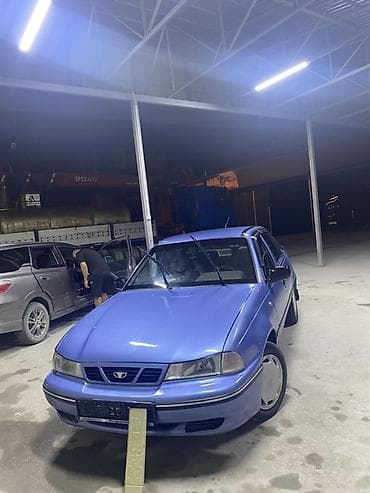 Унаа: Daewoo Nexia: 2007 г., 1.7 л, Кол менен иштөөчү, Бензин, Седан — 1