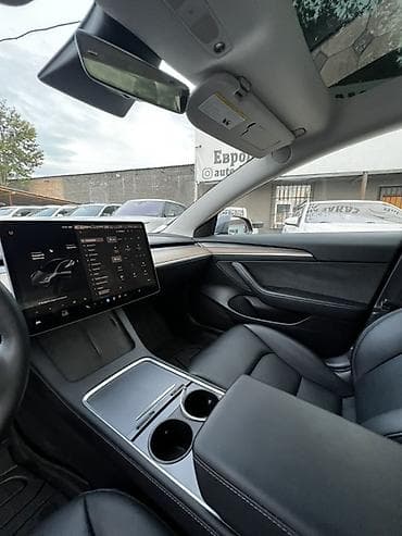 Tesla: Tesla Model 3: 2023 г., Автомат, Электромобиль, Седан — 7