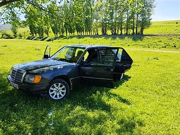 компрессор мерседес 221: Mercedes-Benz W124: 1992 г., Кол менен иштөөчү, Дизель, Седан — 3