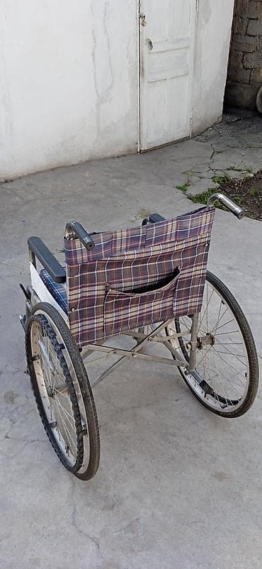 Инвалидные коляски: Инвалидная коляска с ручным приводом. - Тканевая спинка и сиденье с — 3