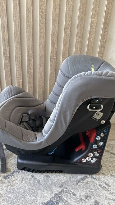 корзина для велосипеда: Автокресло, цвет - Серый, Б/у — 2