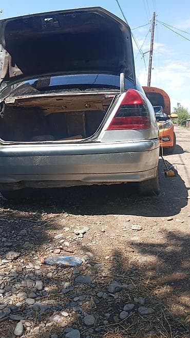 Продажа авто: Mercedes-Benz C-Class: 1994 г., Седан — 6