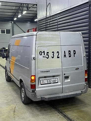 задний бампер срв: Легкий грузовик, Ford, Стандарт, 2 т, Б/у — 3