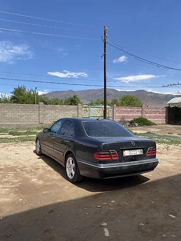 электрик гибрид: Mercedes-Benz E-Class: 2002 г., 4.3 л, Автомат, Газ, Седан — 1