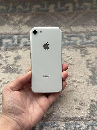 IPhone 8, Б/у, 64 ГБ, Белый, 81 %