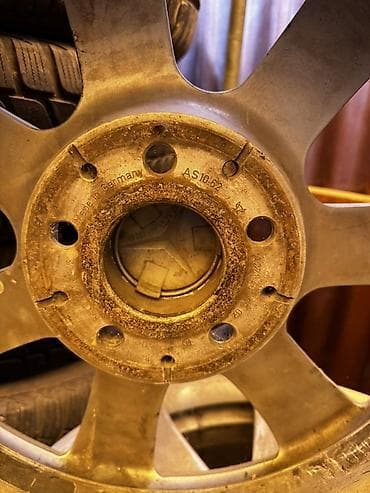 neta u pro: Литые Диски R 17 Mercedes-Benz, Комплект, отверстий - 5, Б/у — 4