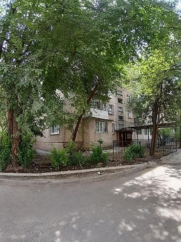 Квартиры: 1 комната, 32 м², 10 мкр 104 серия, 4 этаж — 8