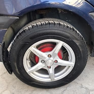 Унаа сатуу: Volkswagen Golf: 1997 г., 1.8 л, Кол менен иштөөчү, Бензин, Хетчбек — 2