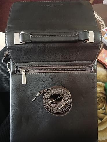 samsung а 51: Классическая сумка, Armani, Материал: Экокожа, Застежка на магните, Мужские, Б/у — 4