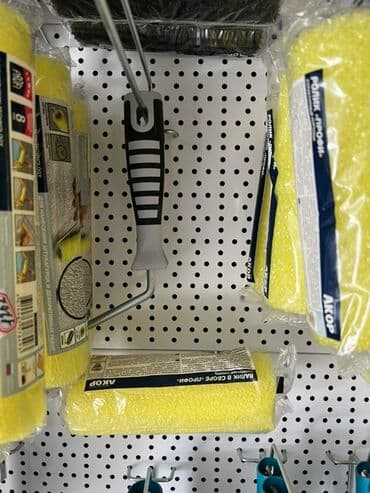 аппарат для краска: Малярный валик с рукояткой, предназначенный для нанесения — 1