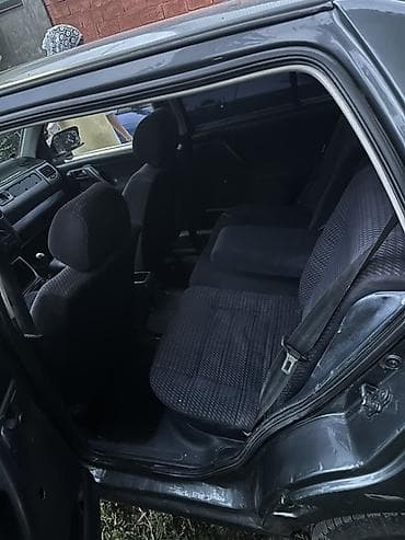 фолсваген венто: Volkswagen Vento: 1992 г., 1.8 л, Механика, Газ, Седан — 1