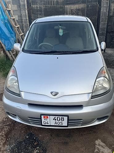 авто тент: Toyota Funcargo: 2002 г., Автомат, Бензин, Минивэн — 2