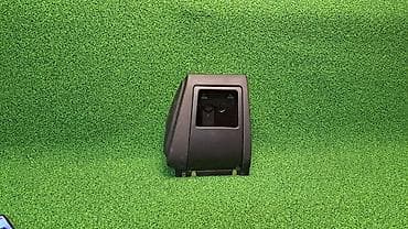 bmw e46: Карман бардачок левый Е39 8 253 401 Год 2000 В отличном состоянии — 1