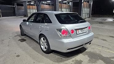Toyota Altezza: 2003 г., 2 л, Автомат, Бензин, Универсал at lalafo.kg Toyota Altezza: 2003 г., 2 л, Автомат, Бензин, Универсал