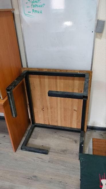 Столы: Офисный стол 1500 (110х60х75) Комп стол 2000 (110х60х75) Журнальный — 7