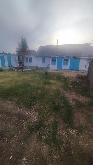 Уй сатылат 4 ком 5 сот участок трассага обезнойго жакын кышында жылуу