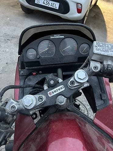 Мотоцикл Suzuki (классика 90‑х), бордовый. Характеристики и — 3