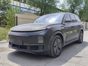 audi rs3: Lixiang L8: 2024 г., 1.5 л, Автомат, Гибрид, Кроссовер — 3