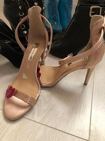 second hand: Продаю обуви 35размера
Вся обувь 1000 с — 4