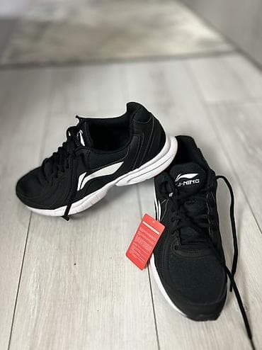 Босоножки, сандалии, шлепанцы: Кроссовки Li-Ning (модель на фото) - Цвет: черный верх, белая подошва — 6