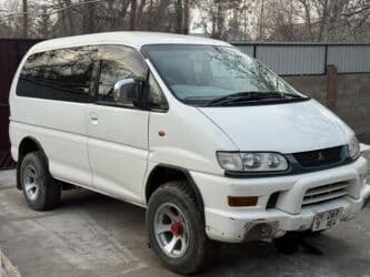 продаю дом александровка: Гостевой дом/ хостел возле горнолыжного курорта Каракол Что внутри: - — 18