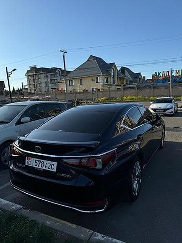 bye e5: Lexus ES: 2019 г., 2.5 л, Вариатор, Гибрид, Седан — 3