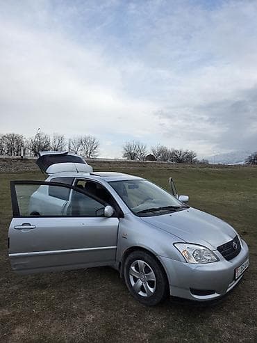 golf plus: Toyota Corolla: 2003 г., 1.6 л, Механика, Бензин, Хэтчбэк — 2