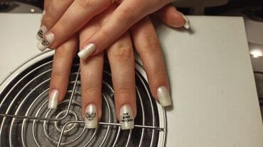 сколько зарабатывает швея на дому: Покрытие гель лаком, Снятие, Дизайн, Маникюр, Требуются модели — 23