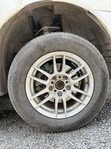 tesla model 3: Литые Диски R 15 Комплект, отверстий - 5, Б/у — 3