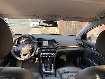 colf 3: Hyundai Avante: 2019 г., 1.6 л, Автомат, Бензин — 8