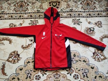 ростовые куклы прокат бишкек: Зипка Nike x NBA Chicago Bulls с капюшоном и молнией. - Официальная — 1