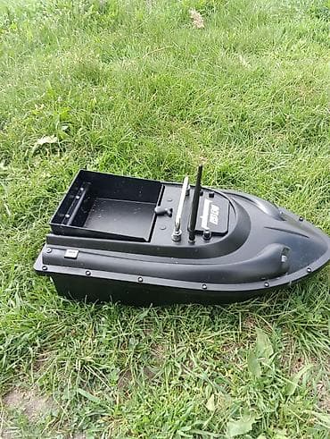 Прикормочный катер для рыбалки (радиоуправляемый) дальность 1000метров