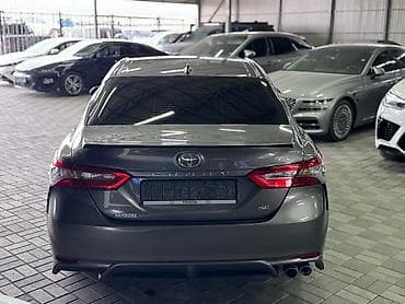 Toyota Camry: 2019 г., 0.5 л, Автомат, Бензин — 5
