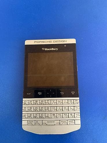 телефон бву: ''Blackberry''P’9981смартфон Б/У 
Хорошем в состояние — 1
