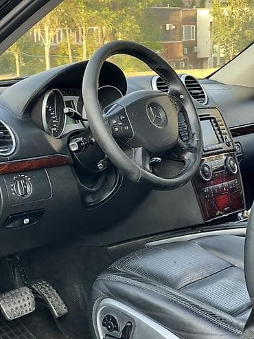 авто развал: Mercedes-Benz ML-Class: 2008 г., 6.3 л, Автомат, Бензин, Кроссовер — 8