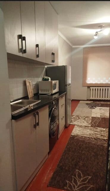 квартира с подселением район политех: Продаю комнату в общежитии малосемейке 14 квМ.Этаж 4 из 4. В районе — 5