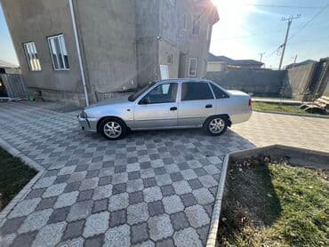 купить фуру с прицепом бу: Daewoo Nexia: 2011 г., 1.5 л, Механика, Бензиновая, Седан — 4