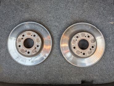 перфорированные тормозные диски: Предний тормозной диск Honda 2004 г., Б/у, Оригинал — 1