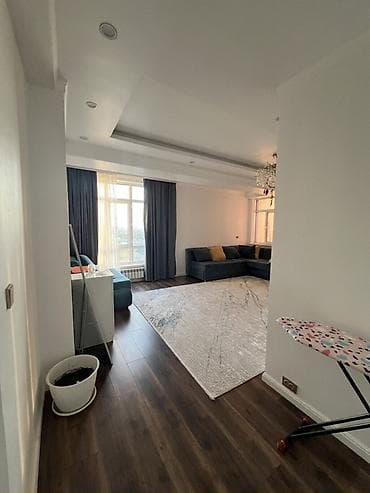 3 комнаты, 94 м², Мед Академия Элитка, 6 этаж, Евроремонт at lalafo.kg 3 комнаты, 94 м², Мед Академия Элитка, 6 этаж, Евроремонт