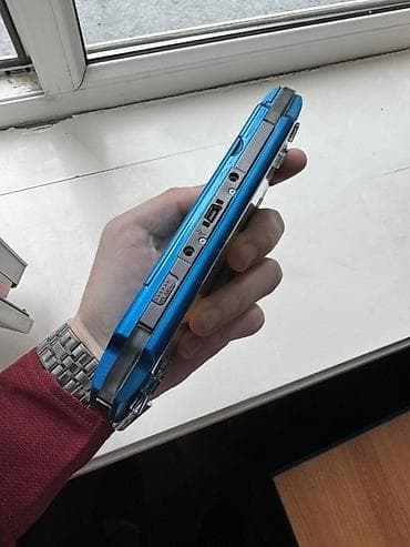 диски на psp: Sony PlayStation Portable (PSP-3000), синяя, идеальное состояние — 5